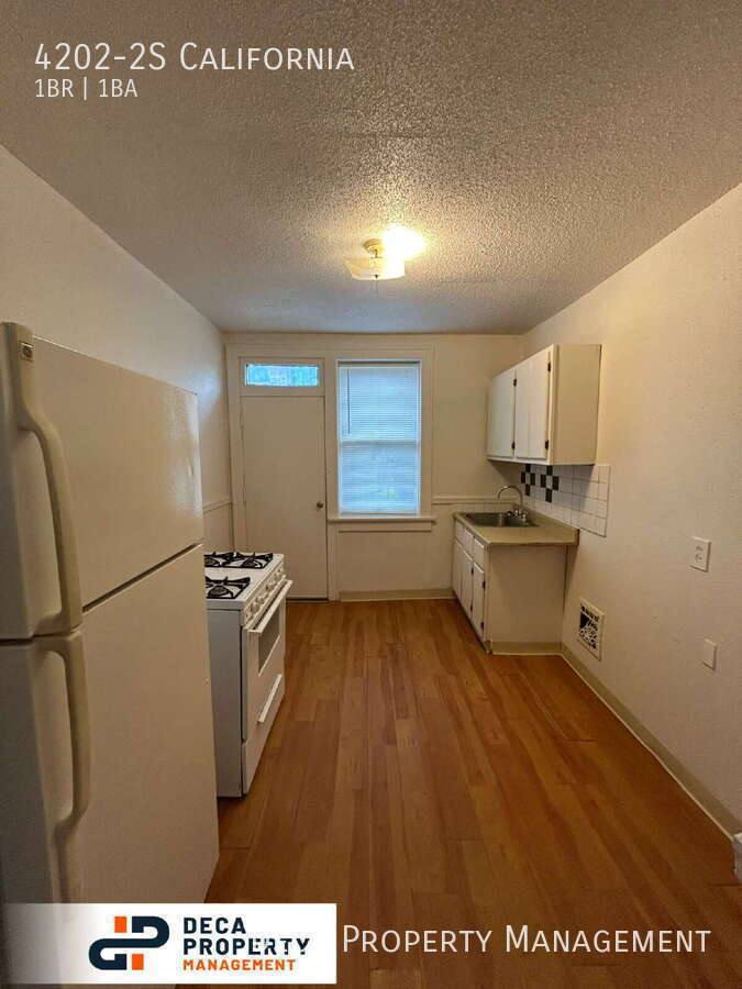 Apartment for rent at 4202 California #2S, Saint Louis, MO 63111