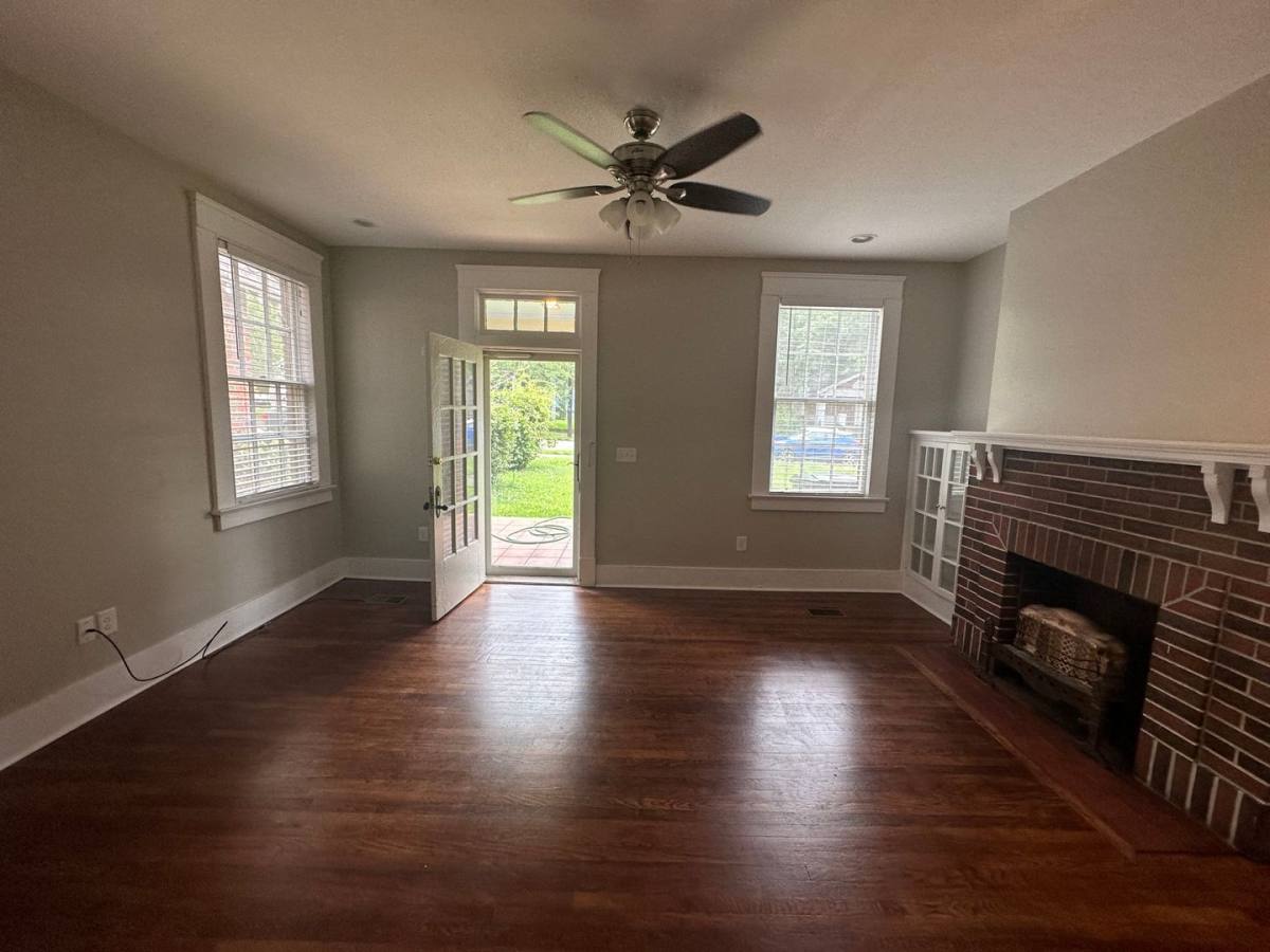 Apartment for rent at 2121 Winona Ave, Montgomery, AL 36107