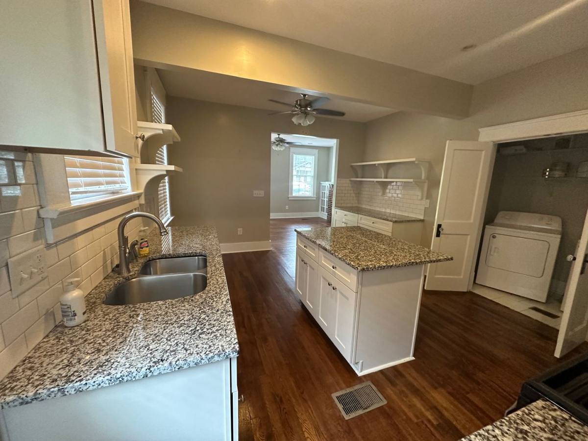 Apartment for rent at 2121 Winona Ave, Montgomery, AL 36107