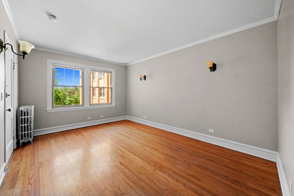 Condo for rent at 1929 Grove Ave #106, Berwyn, IL 60402