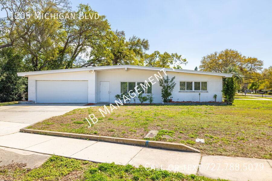 House for rent at 1205 Michigan Blvd, Dunedin, FL 34698