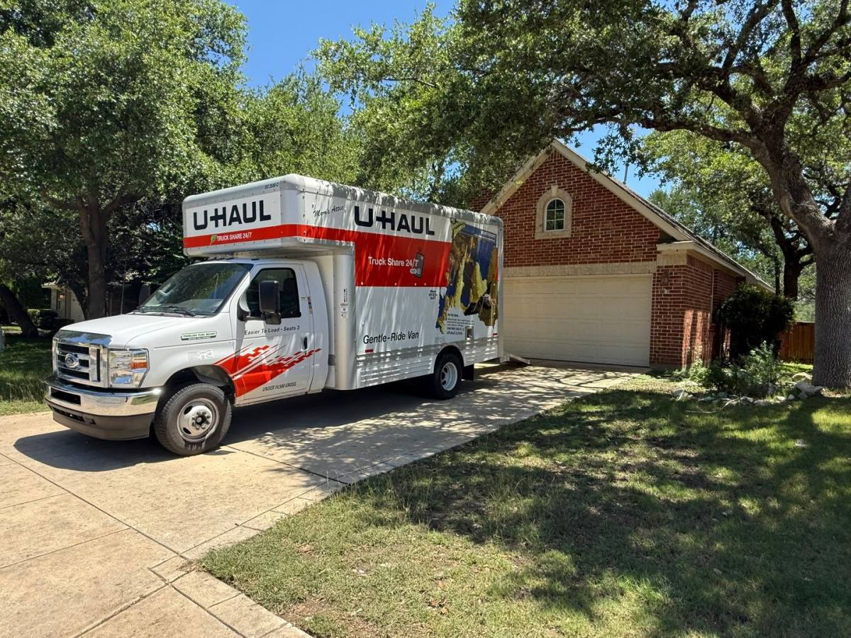House for rent at 24922 Shinnecock Trail, San Antonio, TX 78260