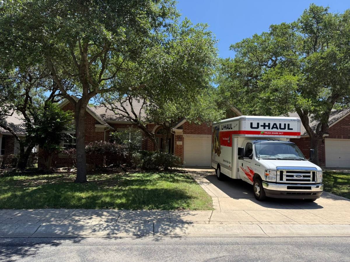 House for rent at 24922 Shinnecock Trail, San Antonio, TX 78260