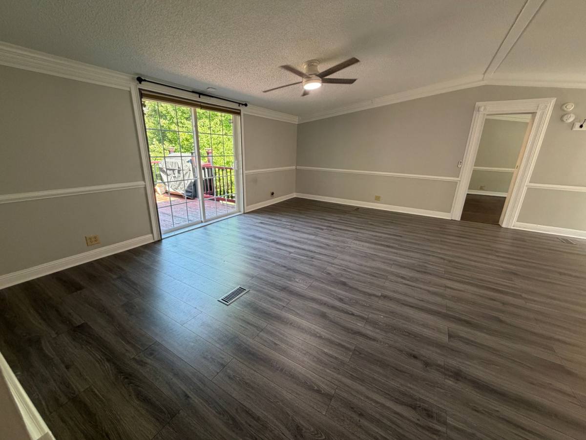 House for rent at 207 Big Tree Dr, Statesville, NC 28677