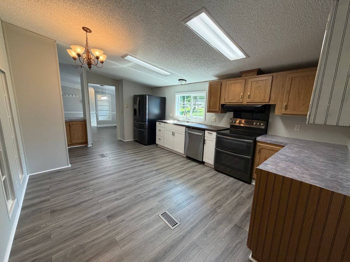 House for rent at 207 Big Tree Dr, Statesville, NC 28677