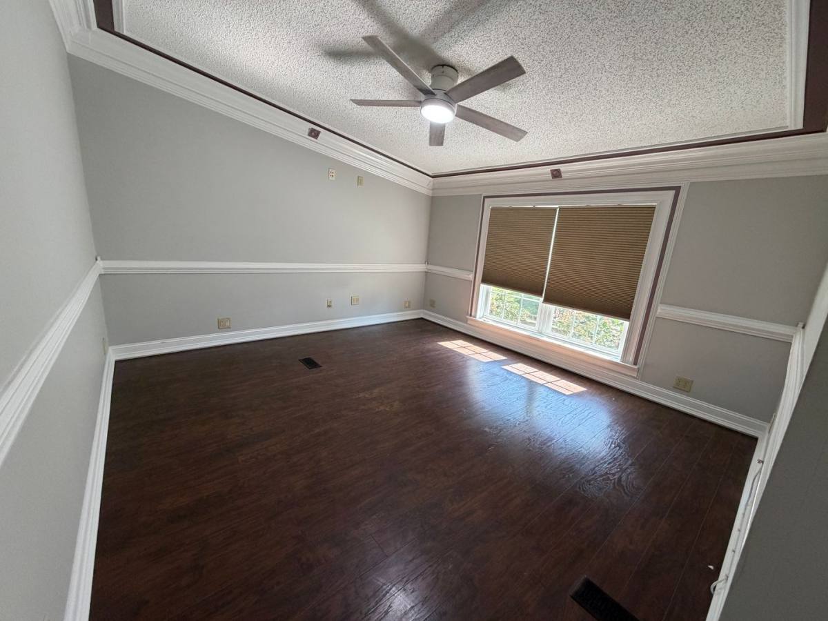 House for rent at 207 Big Tree Dr, Statesville, NC 28677