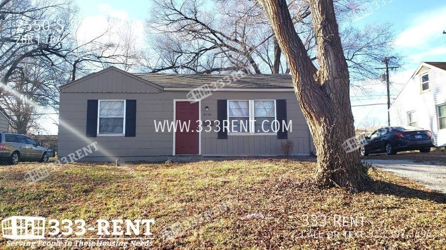 House for rent at 2550 S 51st St, Kansas City, KS 66106