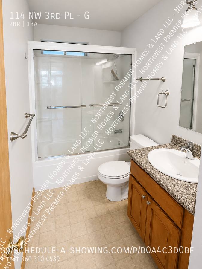 Apartment for rent at 114 NW 3rd Place #G, Renton, WA 98057