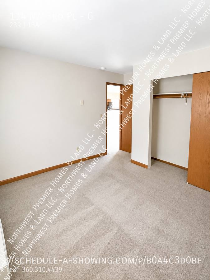 Apartment for rent at 114 NW 3rd Place #G, Renton, WA 98057