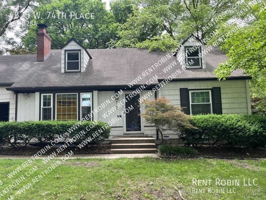 House for rent at 4525 W 74th Place, Prairie Village, KS 66208