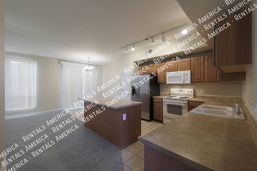 Townhouse for rent at 18250 N Cave Creek Rd #202, Phoenix, AZ 85032