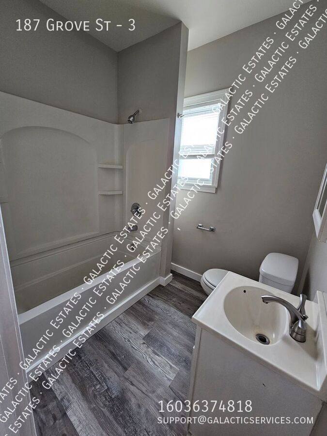 Apartment for rent at 187 Grove St #3, Manchester, NH 03103