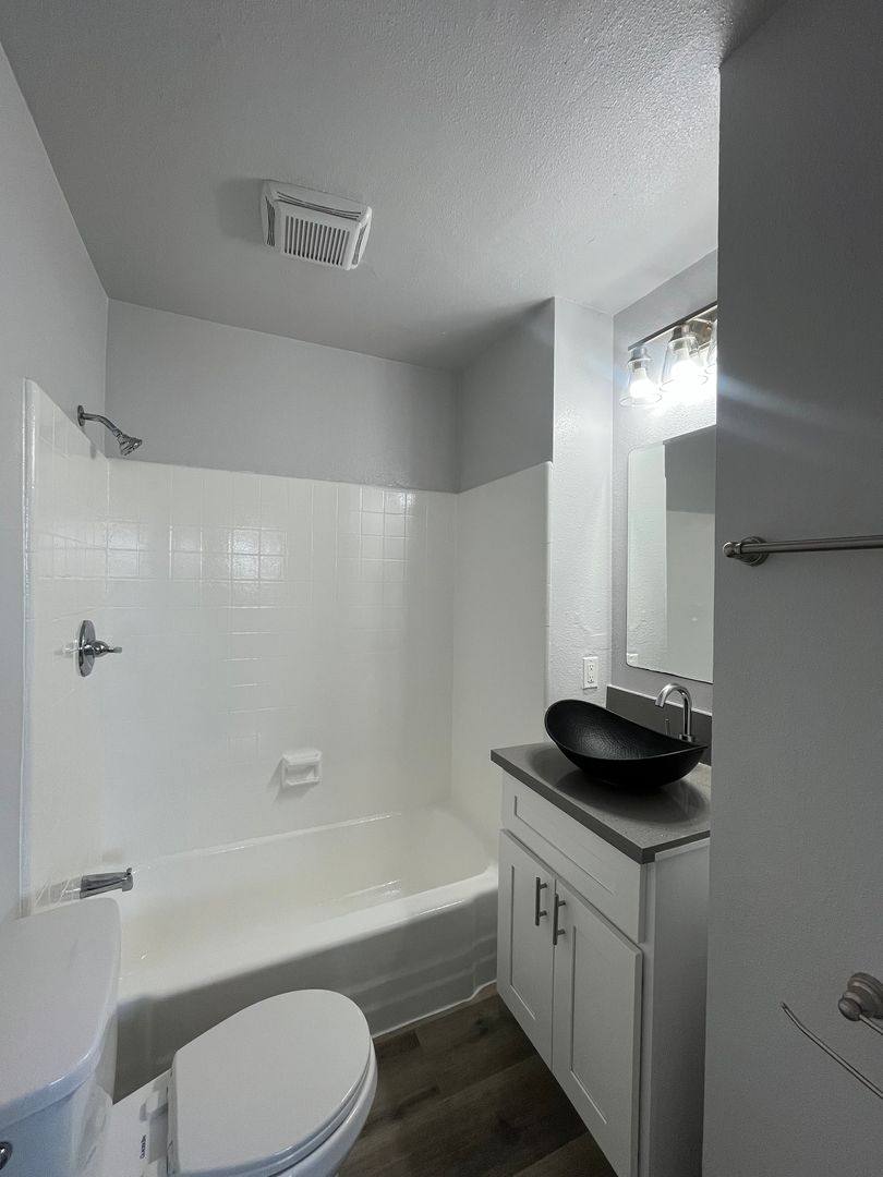 Apartment for rent at 1334 W 93rd St, Los Angeles, CA 90044