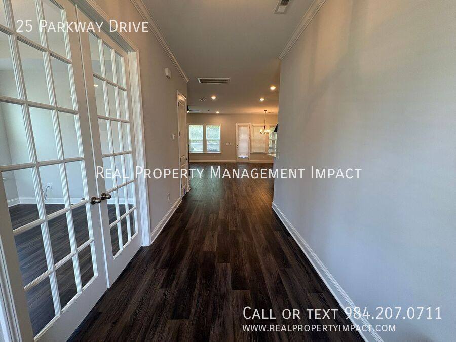 House for rent at 25 Parkway Dr, Pittsboro, NC 27312