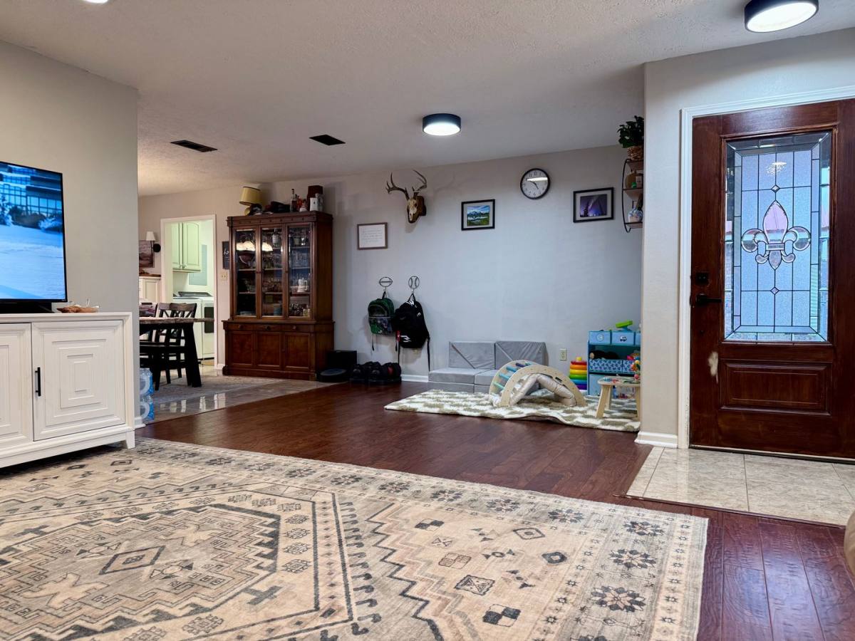 House for rent at 2213 Angus St, Deridder, LA 70634