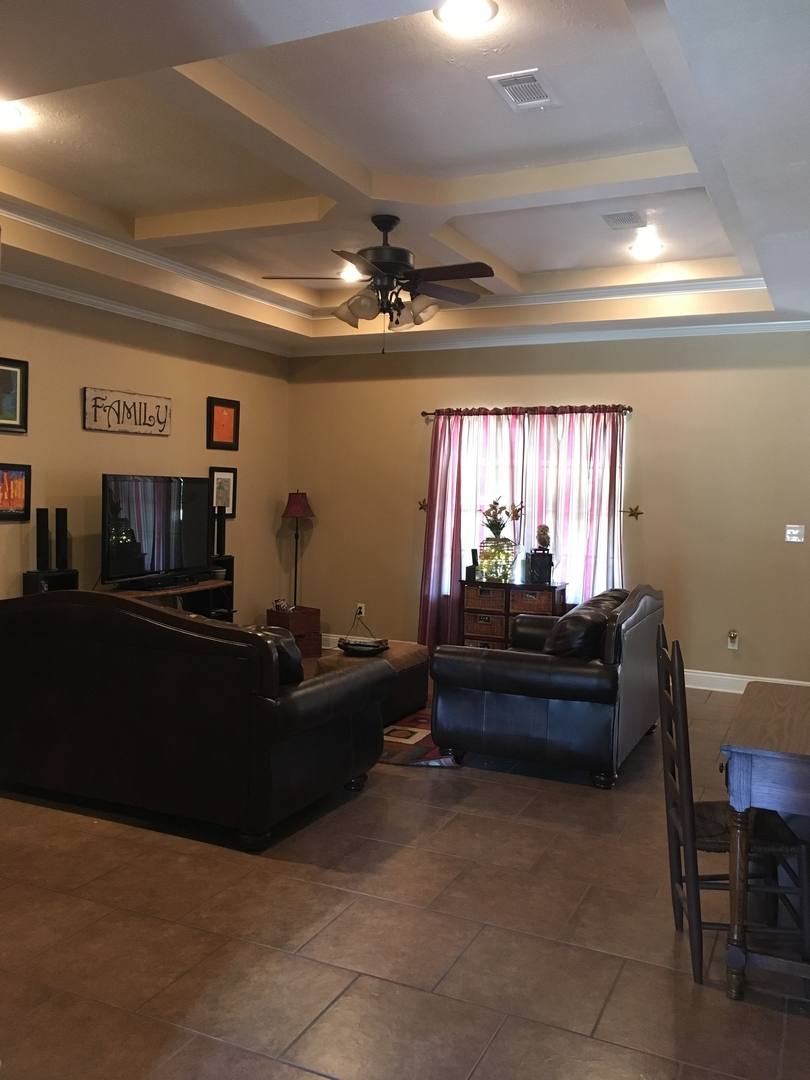 House for rent at 235 Golden Lantern Rd, Deridder, LA 70634