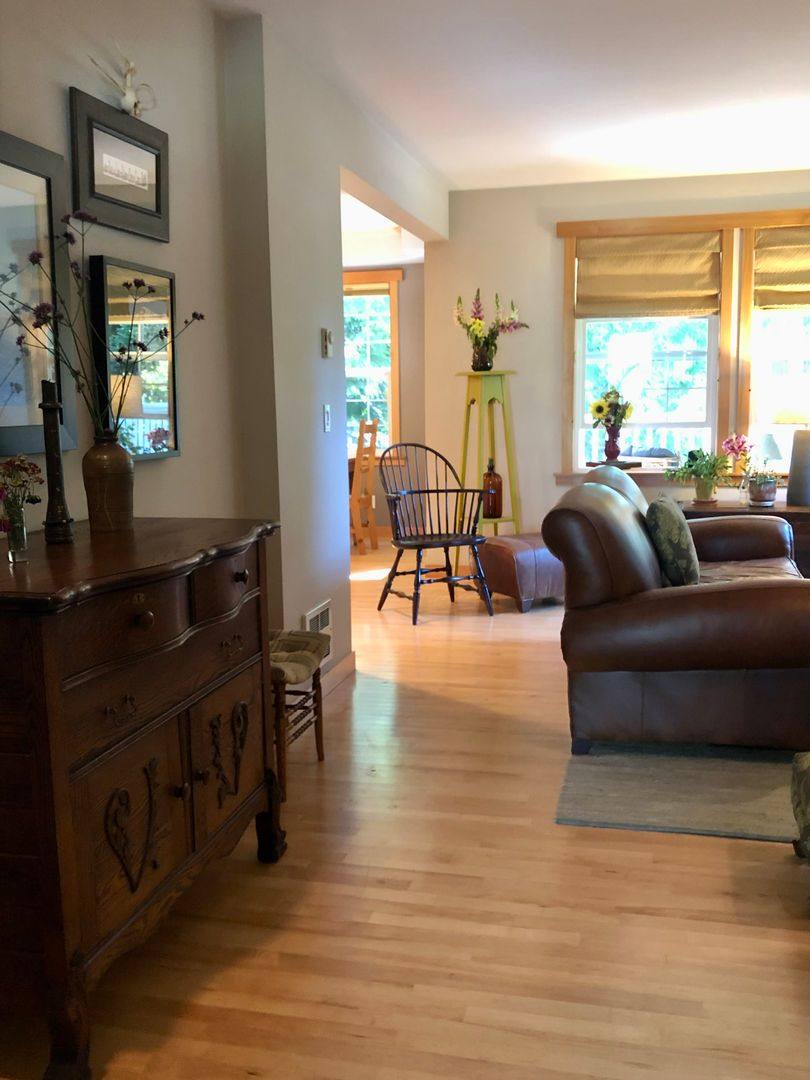 Condo for rent at 1300 Stonecress Lane NE, Bainbridge Island, WA 98110