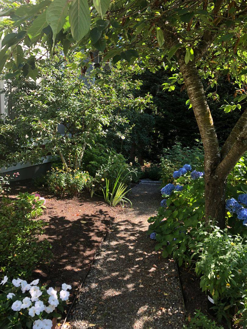 Condo for rent at 1300 Stonecress Lane NE, Bainbridge Island, WA 98110