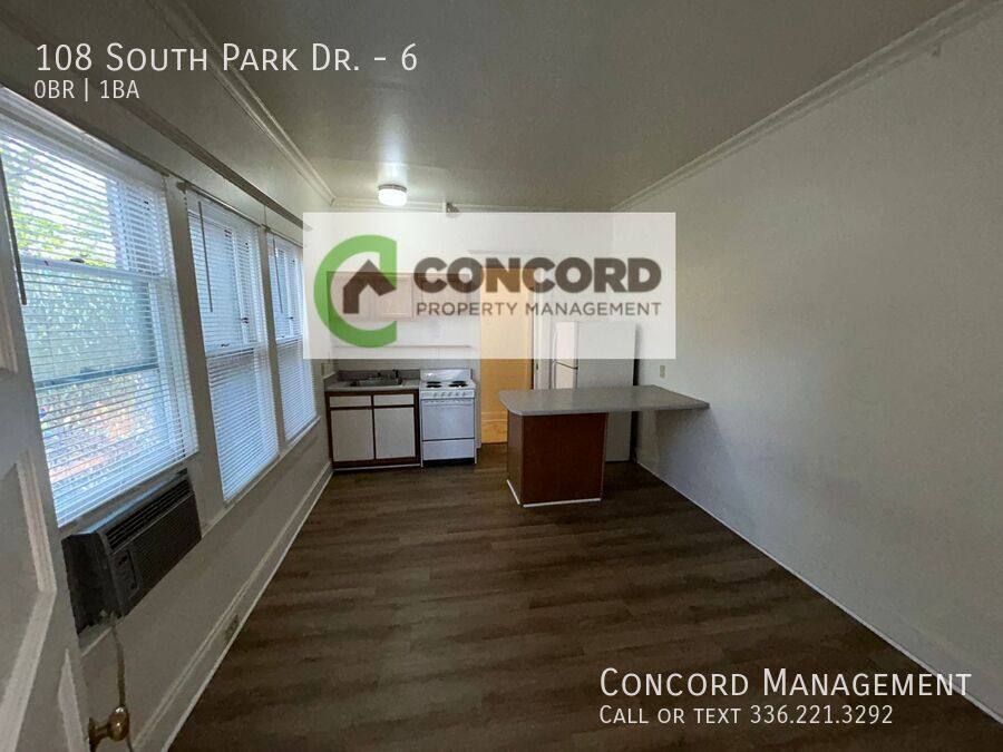 Apartment for rent at 108 S Park Dr #6, Greensboro, NC 27401