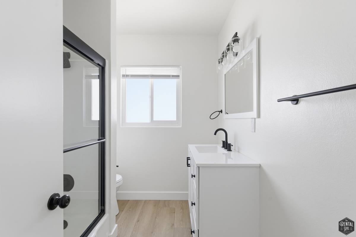 Apartment for rent at 3401 Ocean Park Blvd #104, Santa Monica, CA 90405