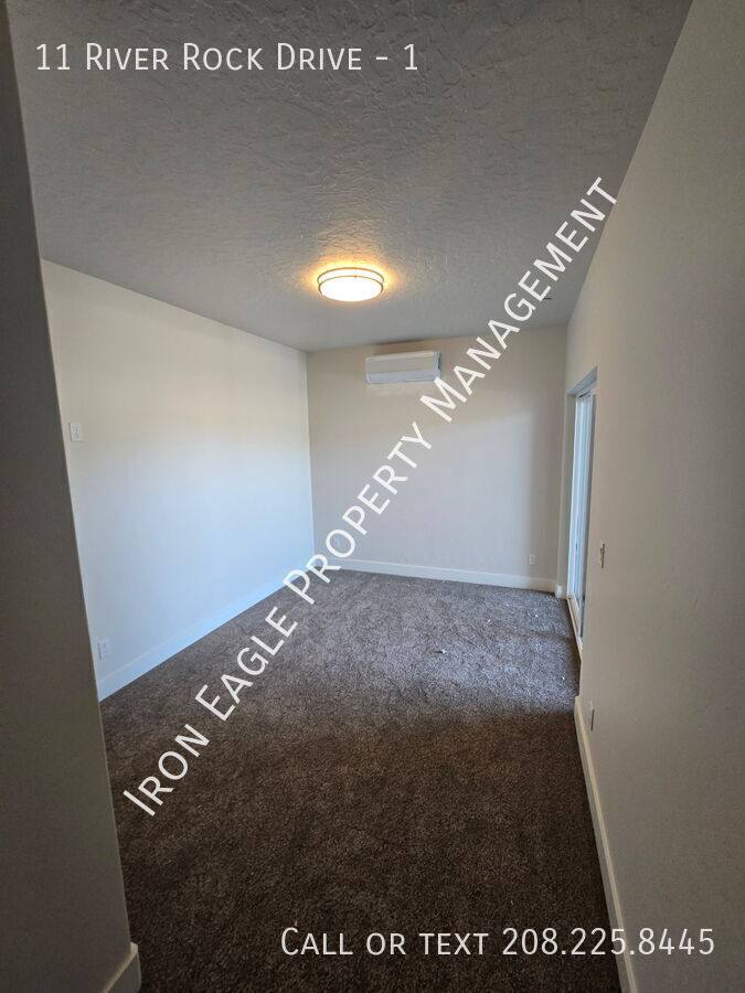 Apartment for rent at 11 River Rock Dr #1, Cascade, ID 83611