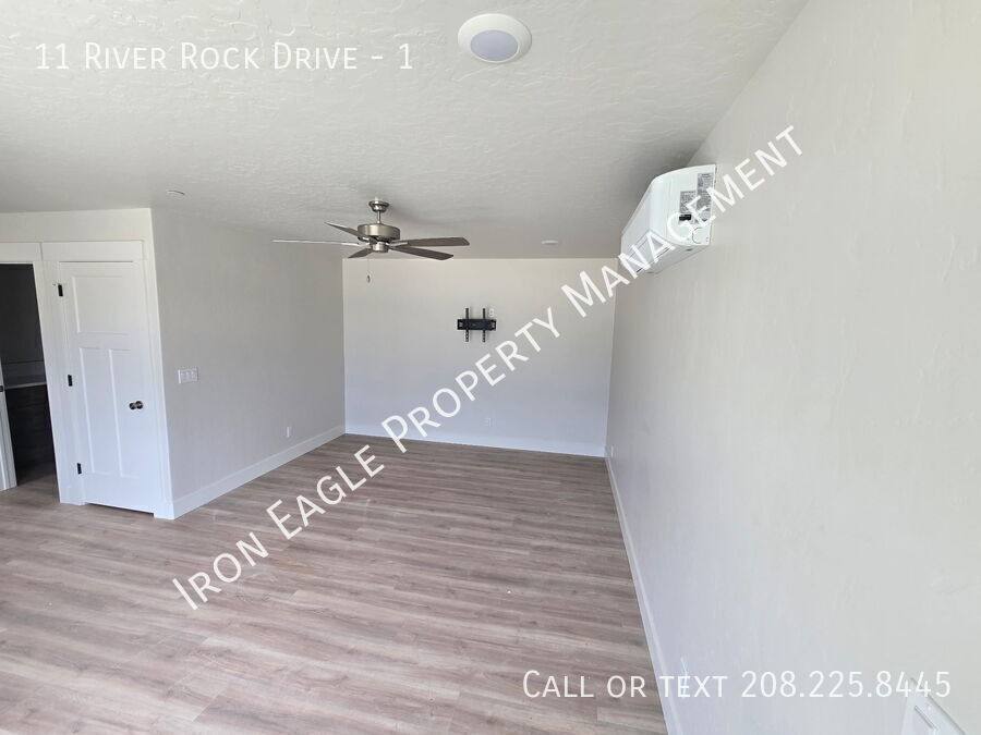 Apartment for rent at 11 River Rock Dr #1, Cascade, ID 83611