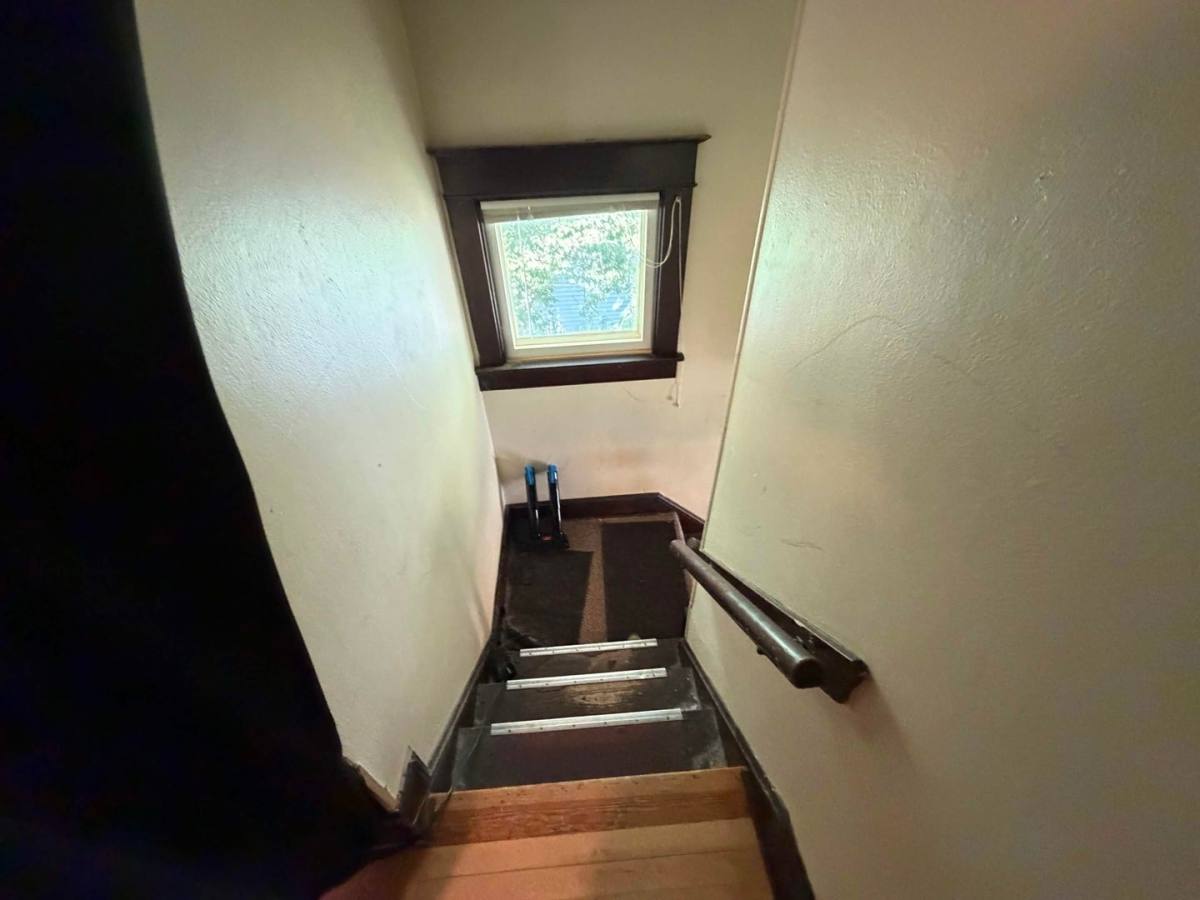 Apartment for rent at 1712 Summit St, Eau Claire, WI 54703