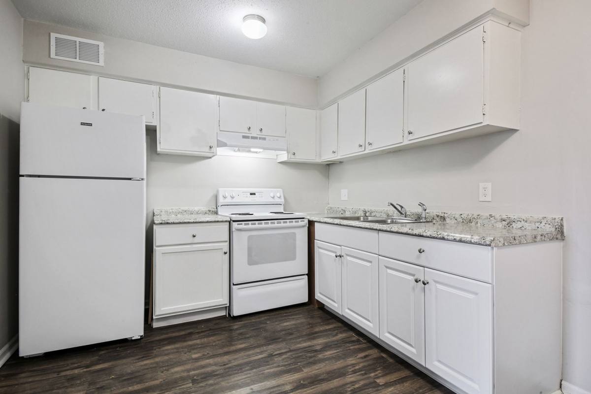 Apartment for rent at 3403-3405 Campbell, Kansas City, MO 64109