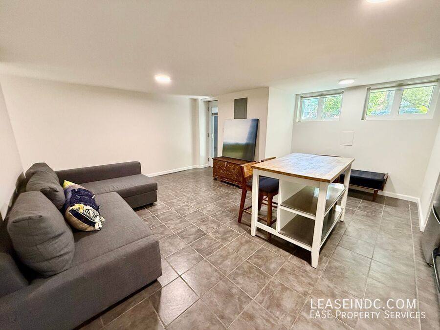 Apartment for rent at 1850 3rd St NW #B, Washington, DC 20001