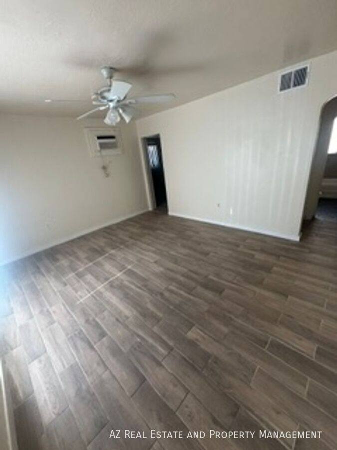 Apartment for rent at 1405 W Clarendon Ave #5, Phoenix, AZ 85013