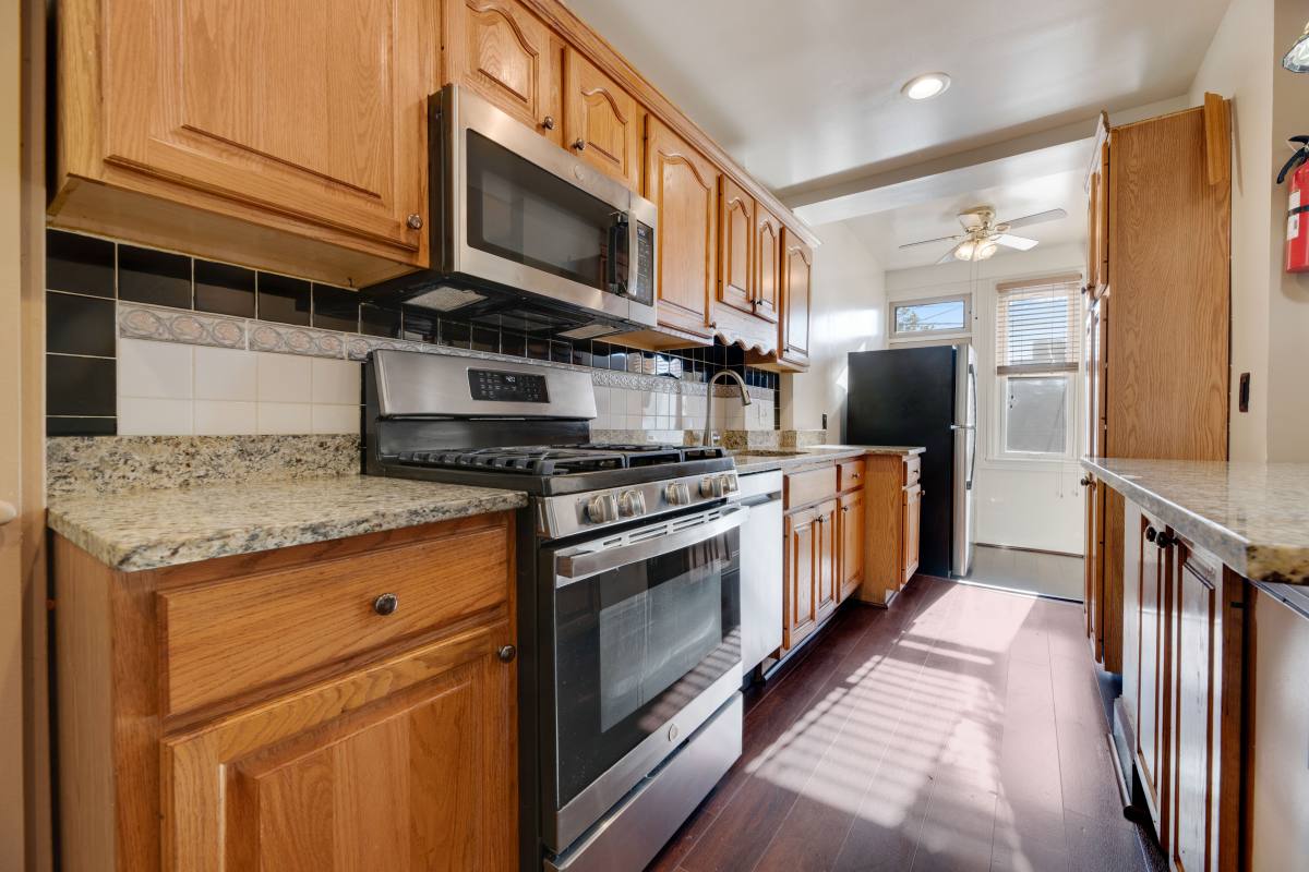 Condo for rent at 1409 Orren St NE, Washington, DC 20002