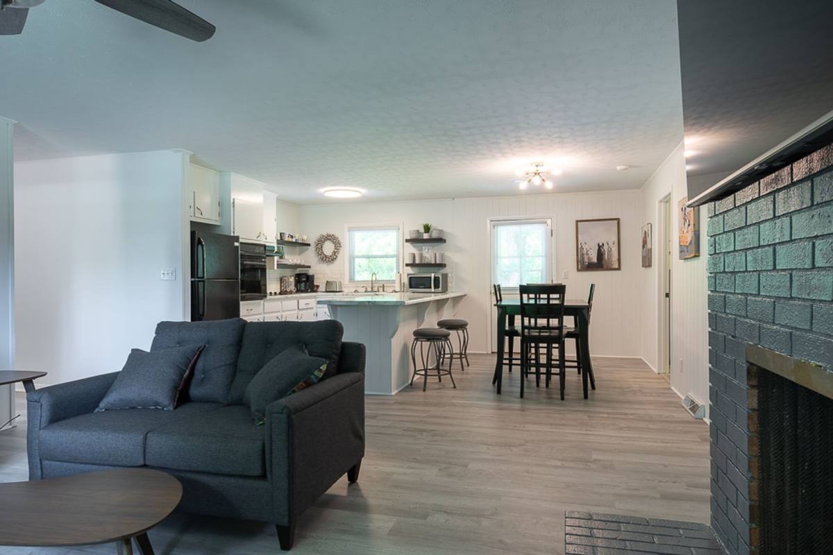 House for rent at 320 Broken Saddle Lane, Kernersville, NC 27284