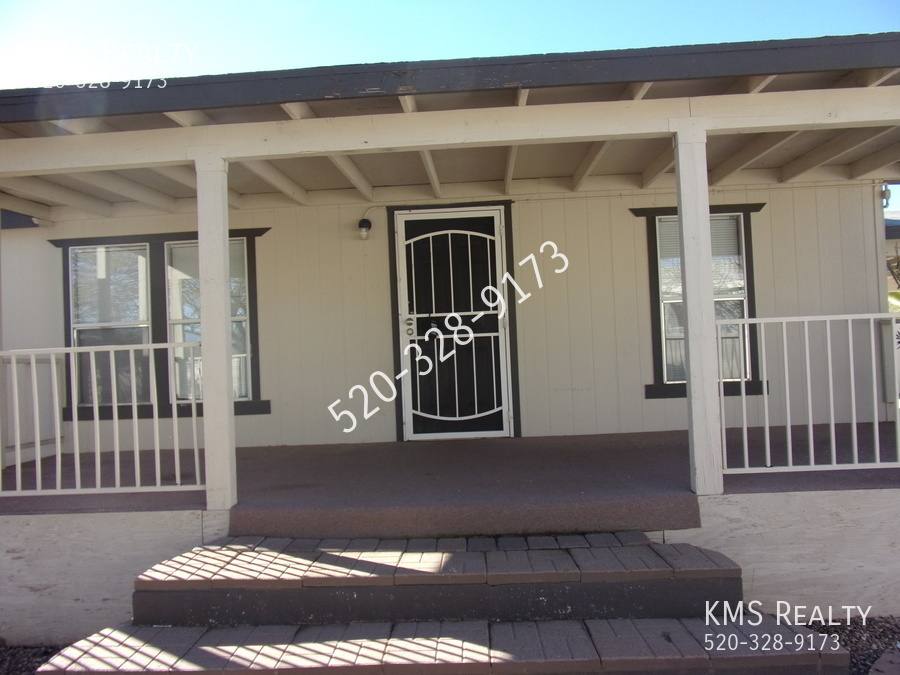 House for rent at 761 W Lightstar Circle, Tucson, AZ 85756