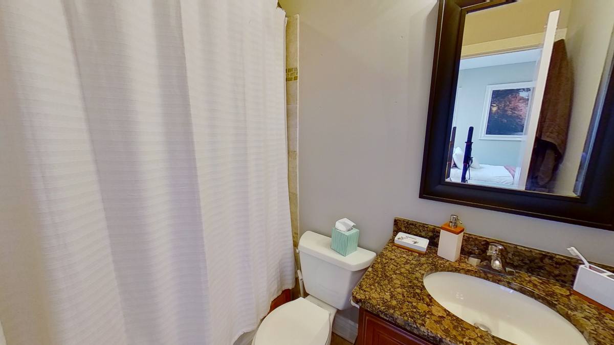 Apartment for rent at 6300 N Rockwell St #A2, Chicago, IL 60659
