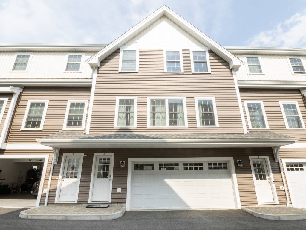 Townhouse for rent at 51 Garfield St #G, Quincy, MA 02169