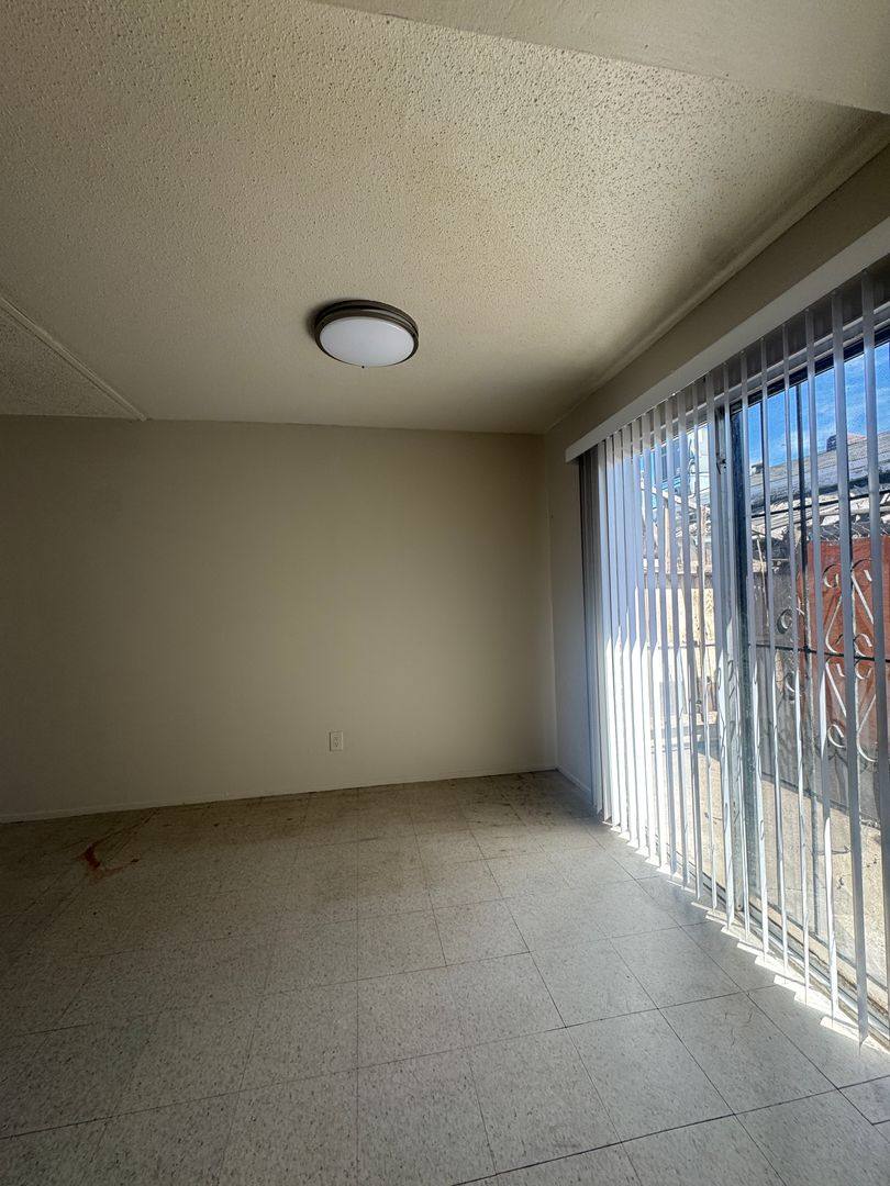 Apartment for rent at 718 Bedlow Dr, Stockton, CA 95210