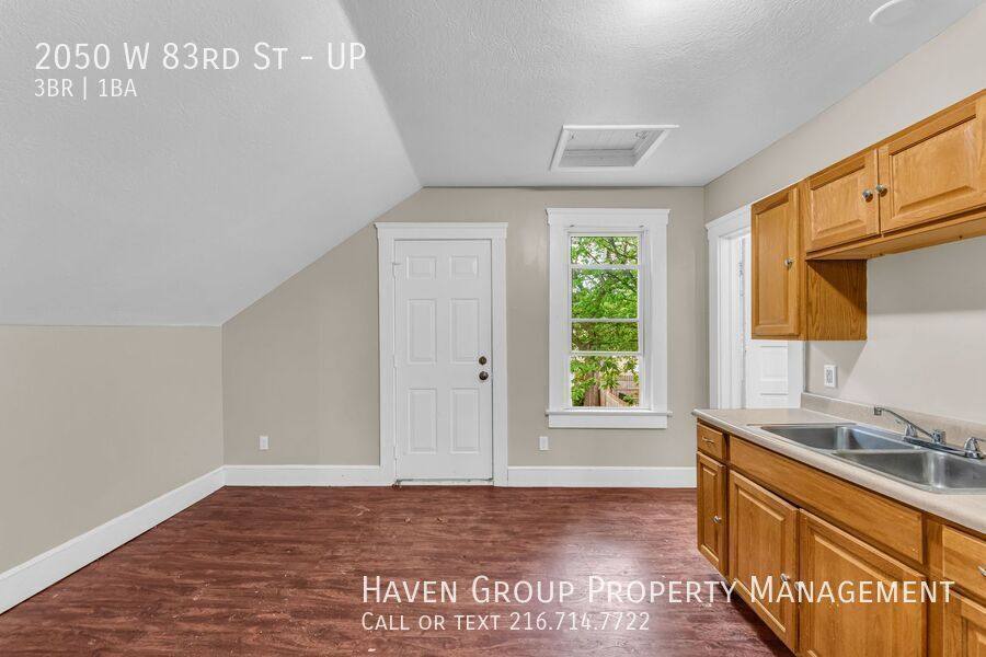 Apartment for rent at 2050 W 83rd St #UP, Cleveland, OH 44102