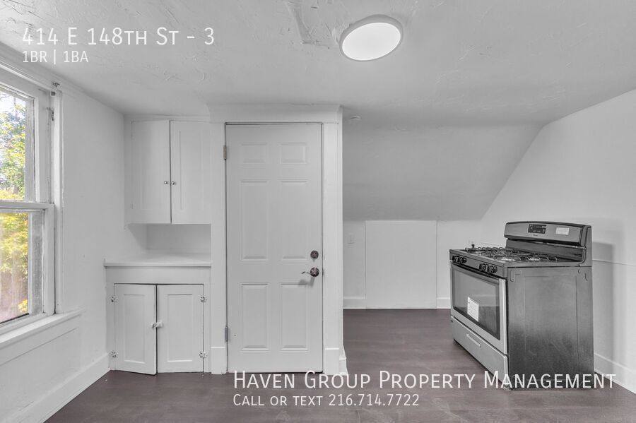 Apartment for rent at 414 E 148th St #3, Cleveland, OH 44110