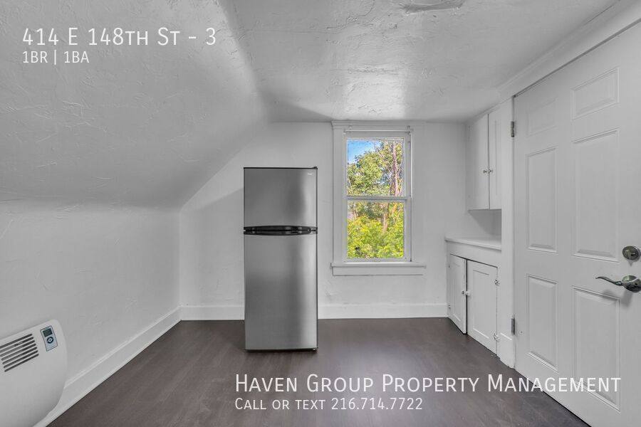 Apartment for rent at 414 E 148th St #3, Cleveland, OH 44110