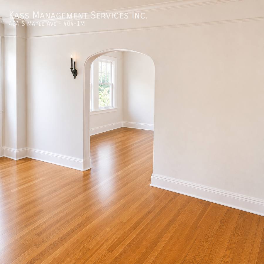 Apartment for rent at 404 S Maple Ave #1M, Oak Park, IL 60302