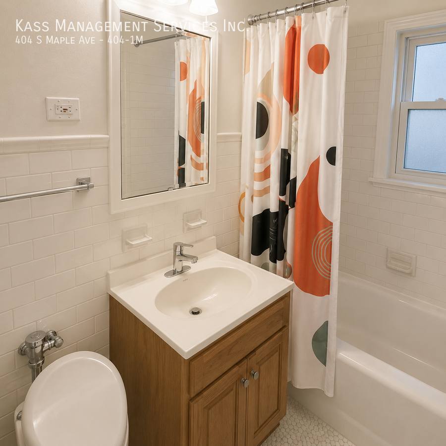Apartment for rent at 404 S Maple Ave #1M, Oak Park, IL 60302