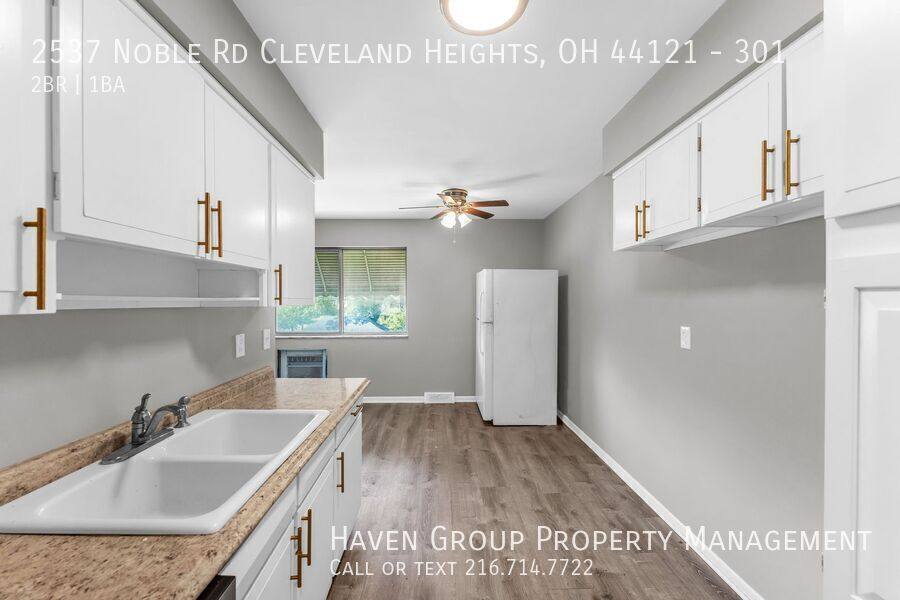 Apartment for rent at 2537 Noble Rd Cleveland Heights #301, Cleveland, OH 44121