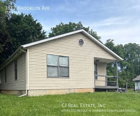 House for rent at 3812 Brooklyn Ave, Kansas City, MO 64109