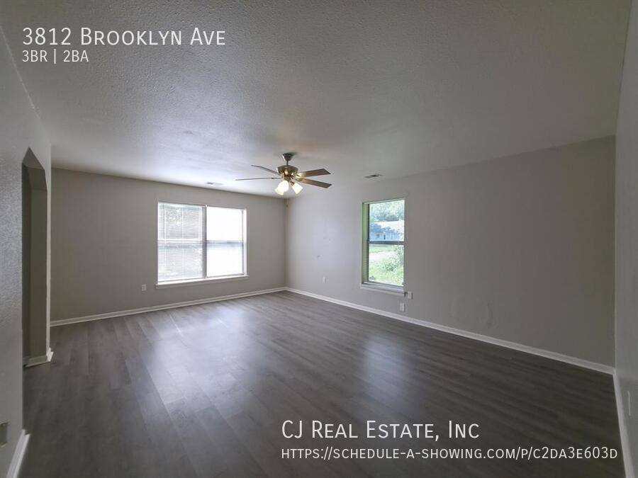 House for rent at 3812 Brooklyn Ave, Kansas City, MO 64109