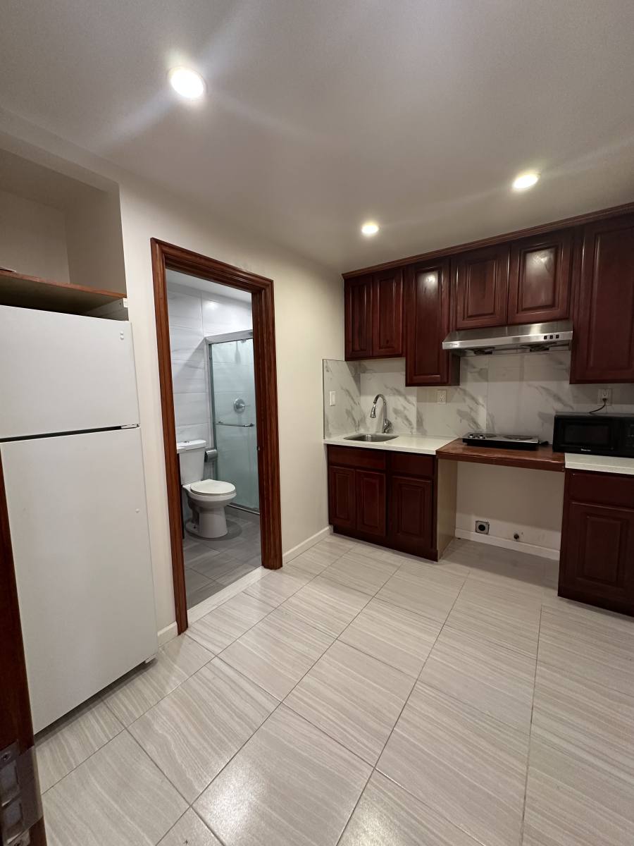 Apartment for rent at 137 Miriam St, Daly City, CA 94014