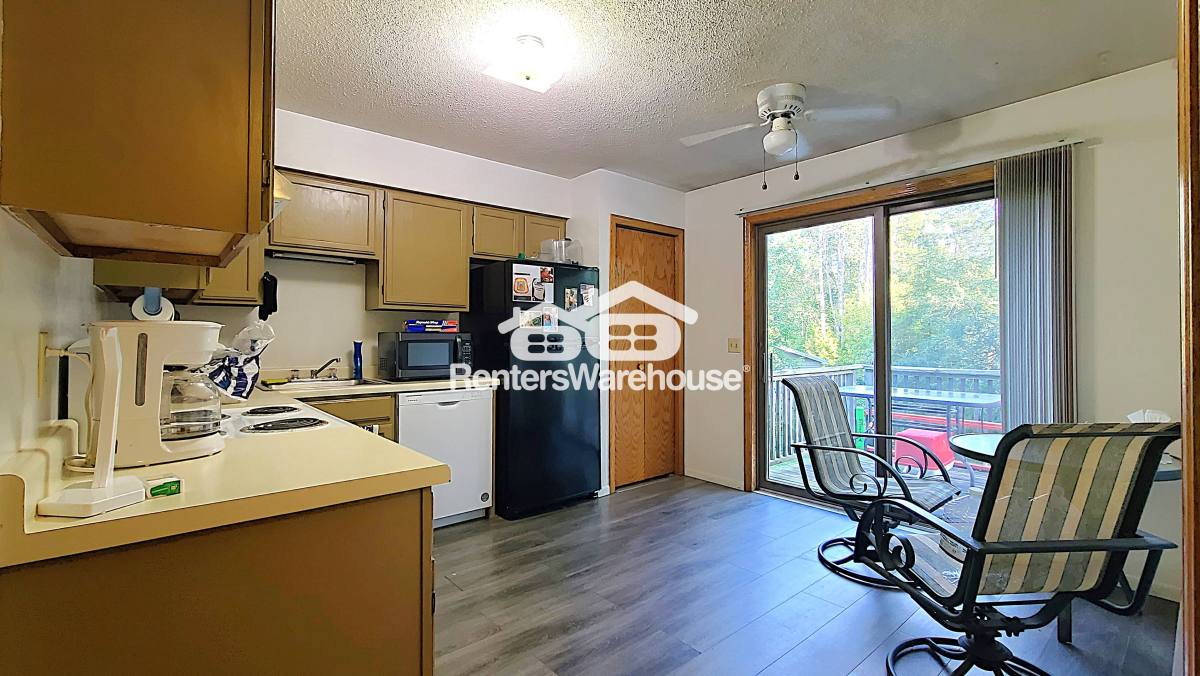 Apartment for rent at 708 8th St N #3, Hudson, WI 54016