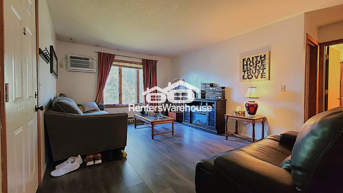Apartment for rent at 708 8th St N #3, Hudson, WI 54016