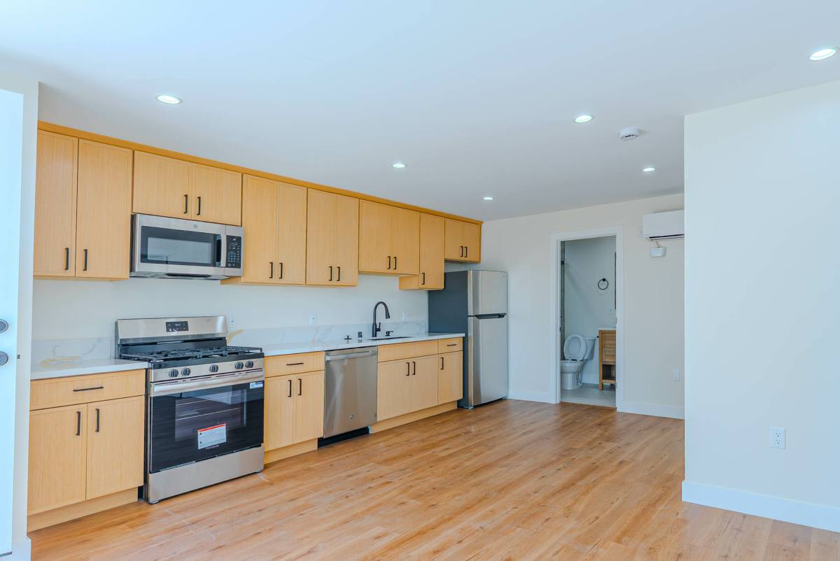 Apartment for rent at 456 S Breed St #28, Los Angeles, CA 90033