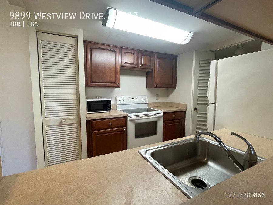 Condo for rent at 9899 Westview Dr #517, Pompano Beach, FL 33076