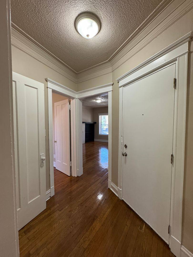 Apartment for rent at 7332-34 S Lowe, Chicago, IL 60621